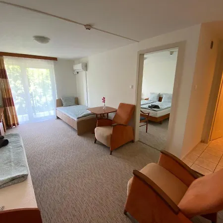 Solaris Hotel 3*