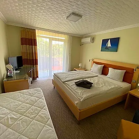 Szálloda Solaris 3*
